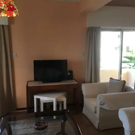 Excelsior Place Apartment *